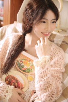 砸钱宝马女